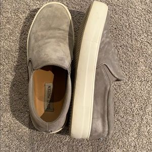 Steve Madden slip on sneakers